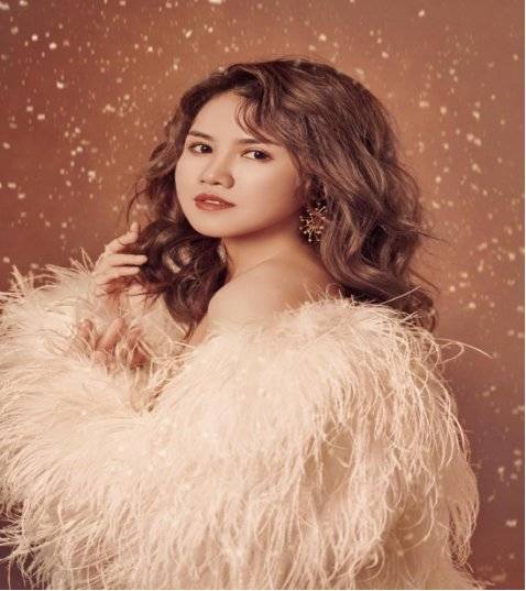 3号选手张天莹,女,20岁,学生个人简介:初中开始接触音乐,受过专业的